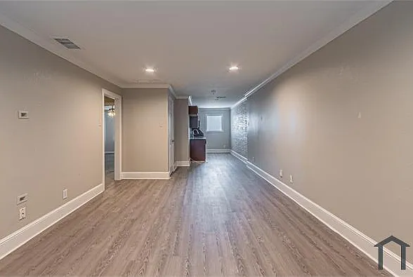 7770 Meadow Rd #202 — Photo 2