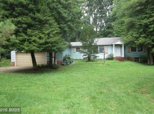 102 Spruce Ln, Annapolis, MD 21403