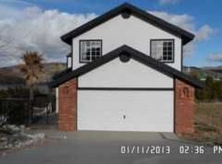15133 Barcroft Dr, Lake Hughes, CA 93532