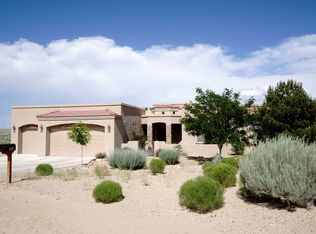 704 Colorado Mountain Rd NE, Rio Rancho, NM 87124