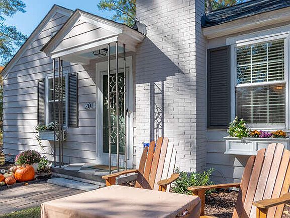2nd image of 201 Arbor Dr