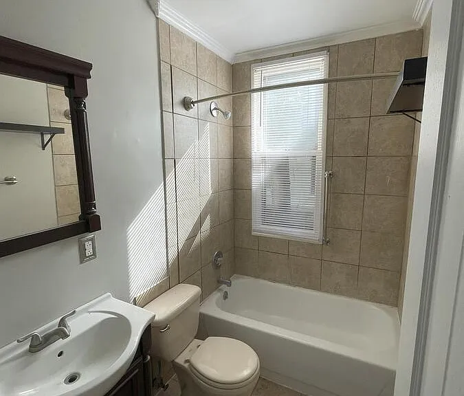310 N Adams St #3 — Photo 5