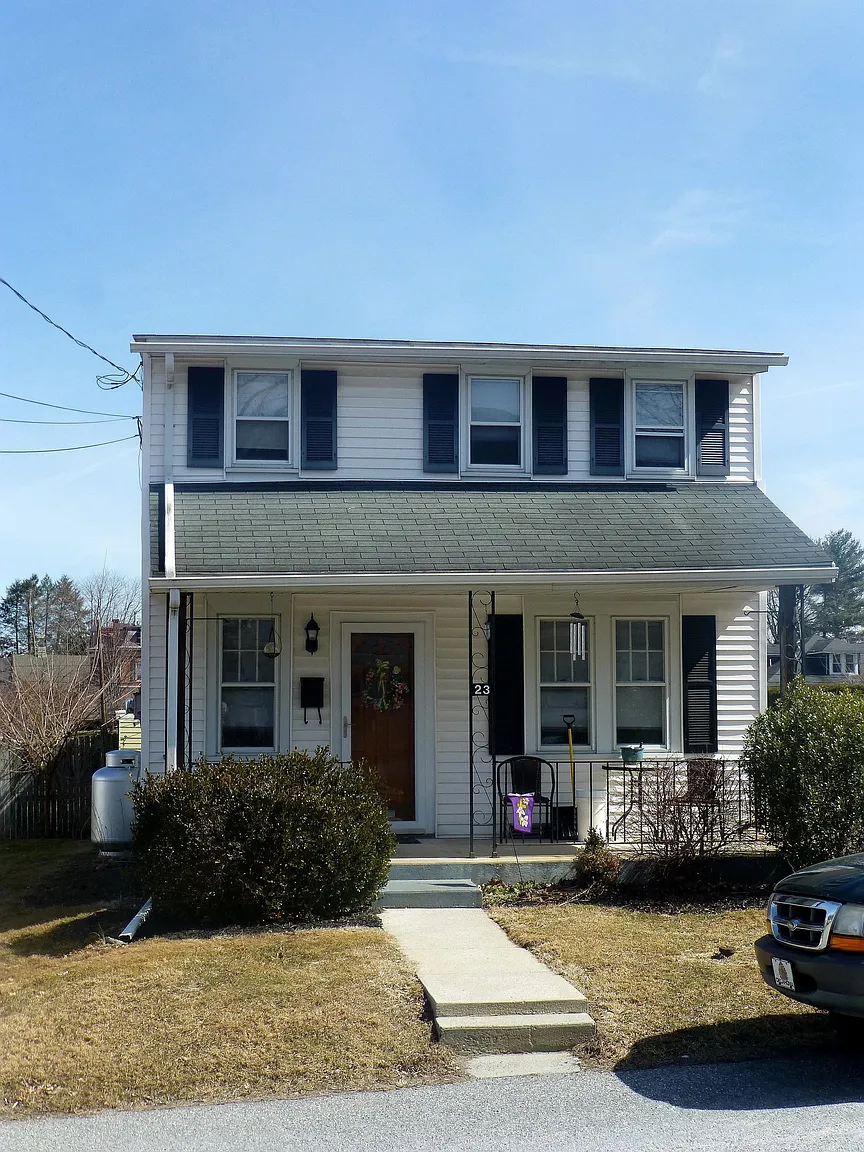 23 Bucknell Ave photo 1