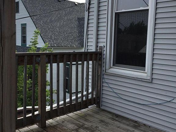 3rd image of 2447 N Rockwell St #2