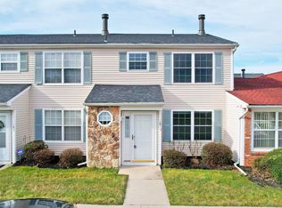 161 London Ct #161, Egg Harbor Township, NJ
