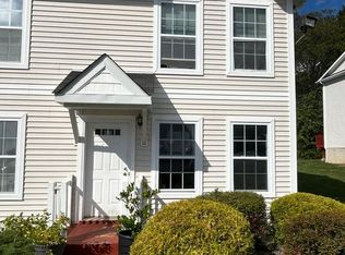 83 Jordan Ln, Middletown, NY 10940