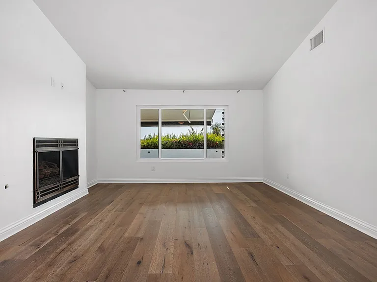 3607 Laredo St — Photo 16