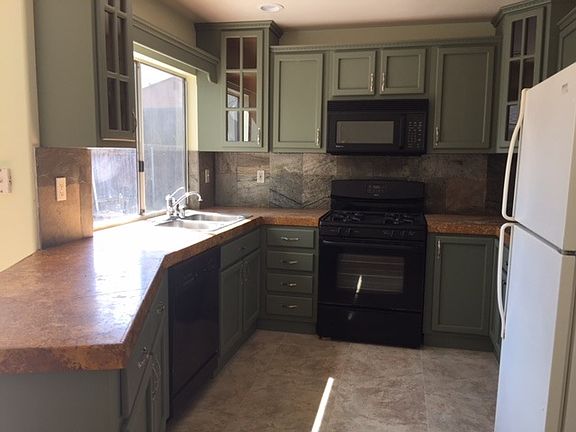 2nd image of 2235 Lieder Dr