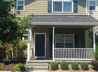 568 Blue Moon Dr, Central Pt, OR 97502