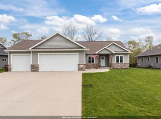 4770 N Vincent Dr, Appleton, WI 54913