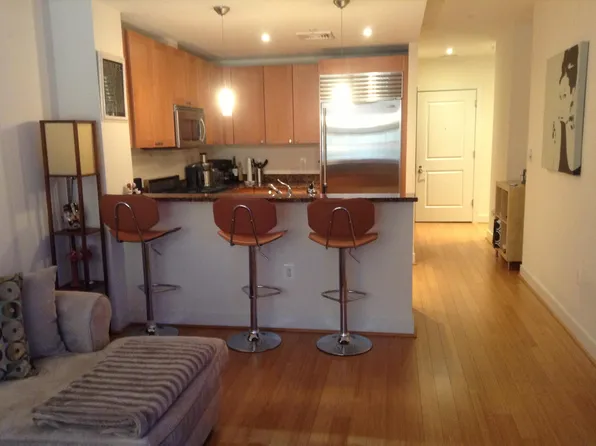 2425 L St NW APT 234, Washington, DC 20037
