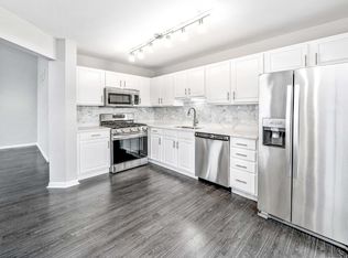 13843 Cambridge Cir, Plainfield, IL 60544