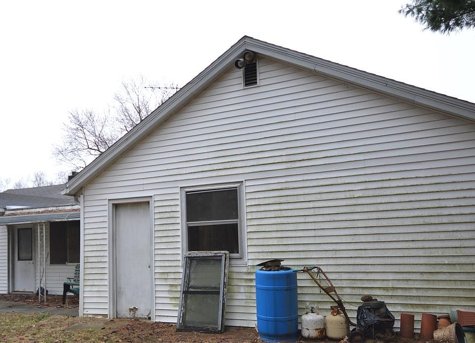 2nd image of 20829 S Lake Dr