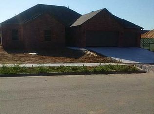 1757 Harding Pl, Fayetteville, AR 72701