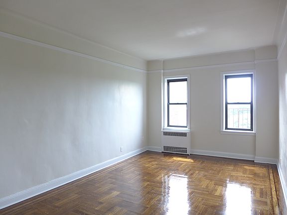 4th image of 1620 Caton Ave APT 6C