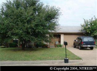 1230 Clark Rd, Cedar Hill, TX 75104