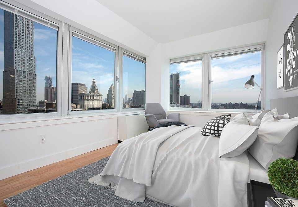 1st image of 200 Water St APT 1517