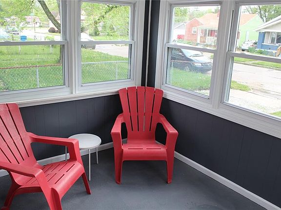 2nd image of 4623 N Norwaldo Ave