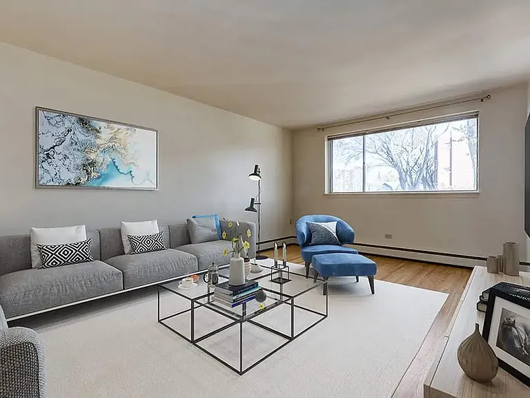 2220 Robinson St — Photo 17
