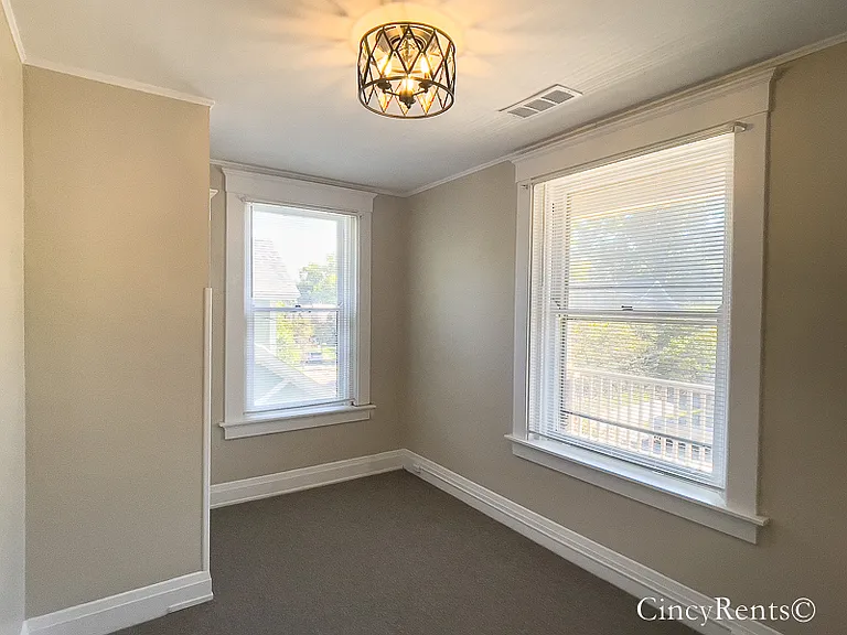 3718 Ault Park Ave — Photo 12