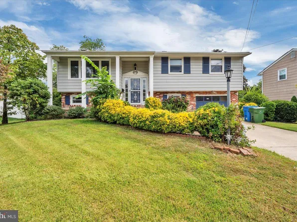 128 Dumas Rd, Cherry Hill, NJ 08003