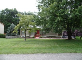 7896 Cedar Edge Rd, Roanoke, VA 24018