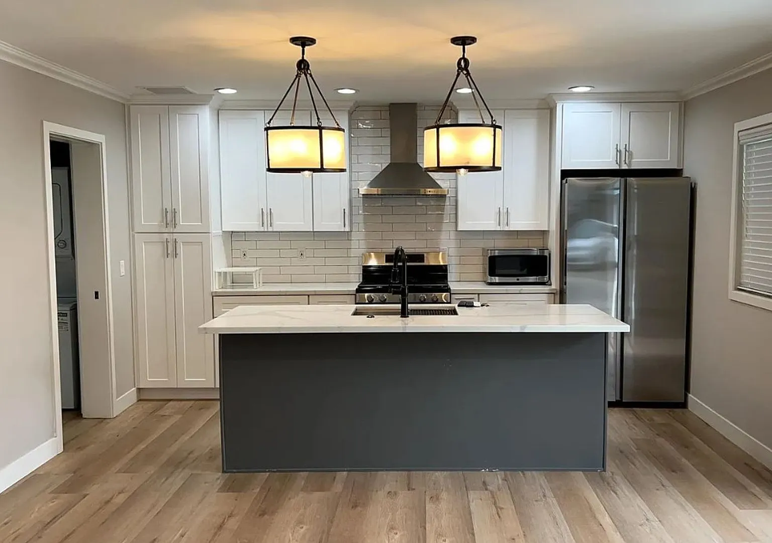 Renovated 2-Bedroom Pasadena Home with Solar Power Available September 2026 — Photo 2