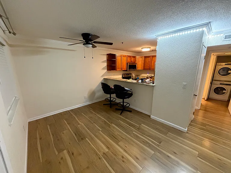 1019 Dornajo Way #130 — Photo 7