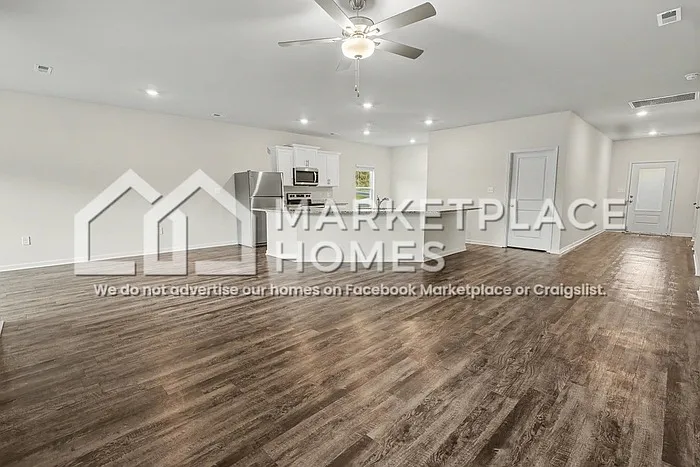 3 bed, 2.0 bath, 1863 sqft, $1,750 — Photo 4