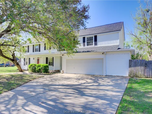 1712 Glade St, College Station, TX 77840