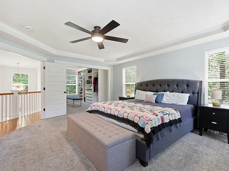 1041 Scenic Blvd — Photo 31