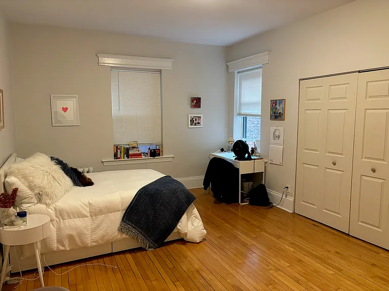 1110 Beacon St #1B — Photo 5