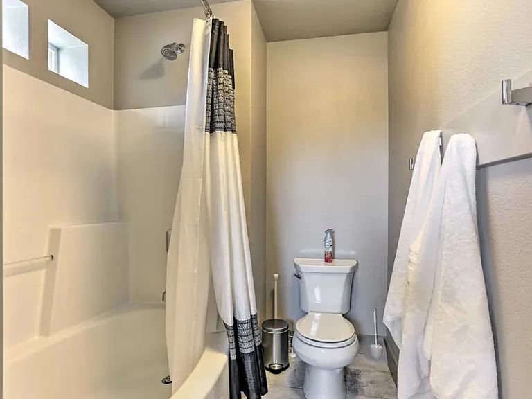 592 S Cotterell Dr — Photo 24