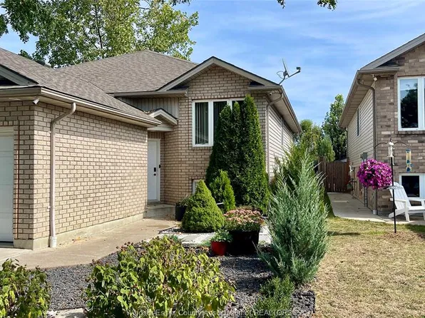 11396 Timber Bay Cres, Windsor, ON N8R 2K9