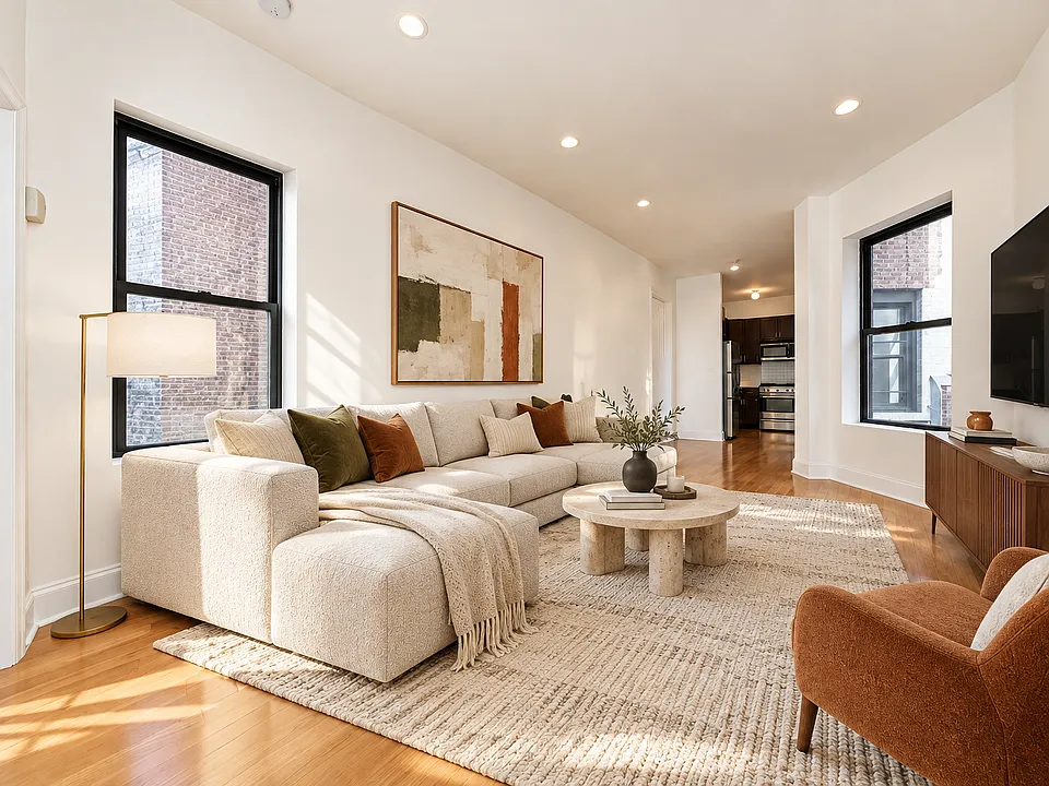 142 Sullivan St #13