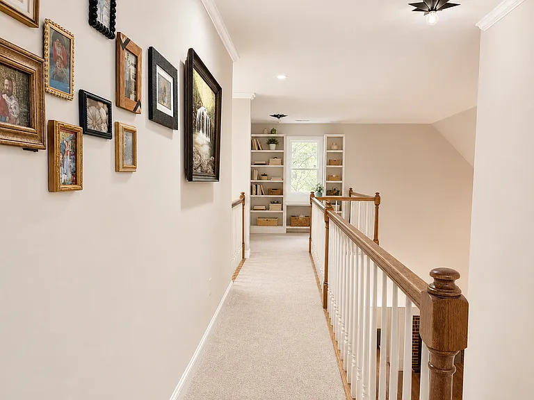 223 Deer Spring Ln — Photo 20