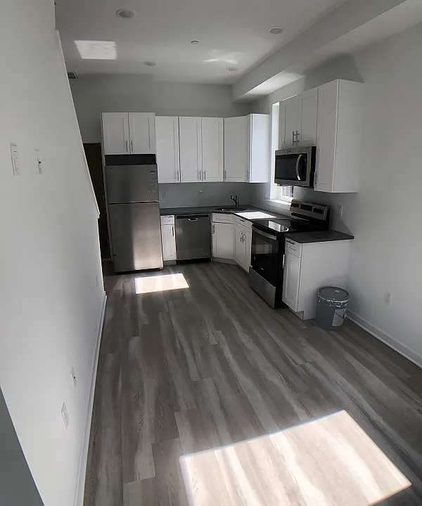 1524-ridge-ave-5-3