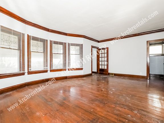 4th image of 3599 E 146th St #1