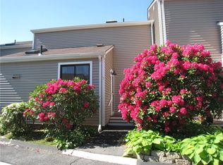 31 Hewitt Rd APT C5, Mystic, CT 06355