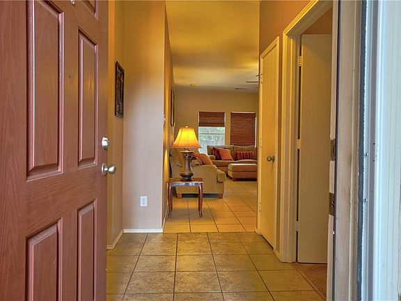 3rd image of 2971 Saint Bernard Dr