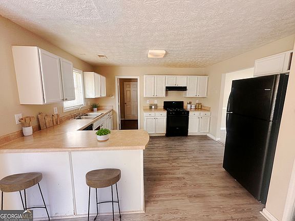 2nd image of 8036 Harmony Lakes Dr