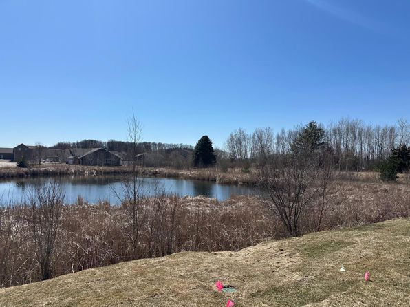 706 Cherrywood Ln NE, Isanti, MN 55040