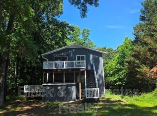 906 W Chatham St, Cary, NC 27511
