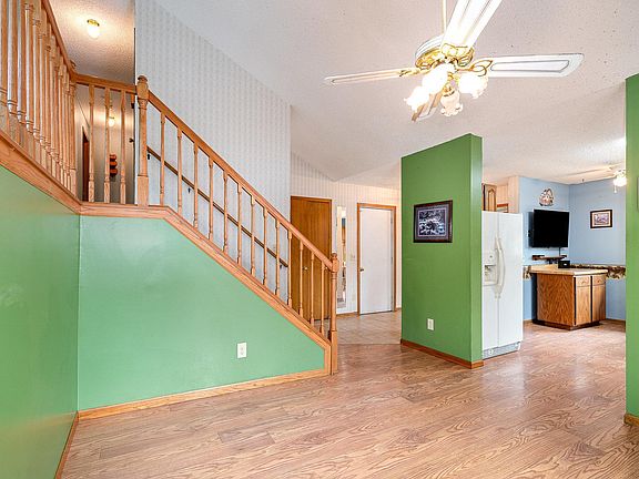 5th image of 949 Xenia Ave NW