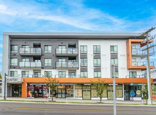 6968 Royal Oak Ave #311, Burnaby, BC V5J 4J2