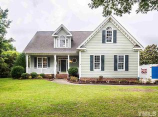 5244 Linwick Dr, Fuquay Varina, NC 27526