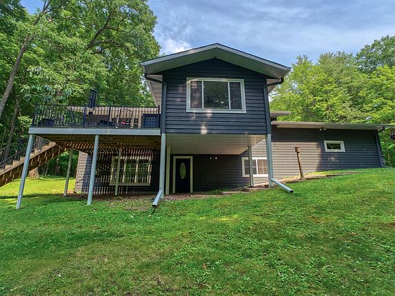 4th image of 200 Ridgewood Drive