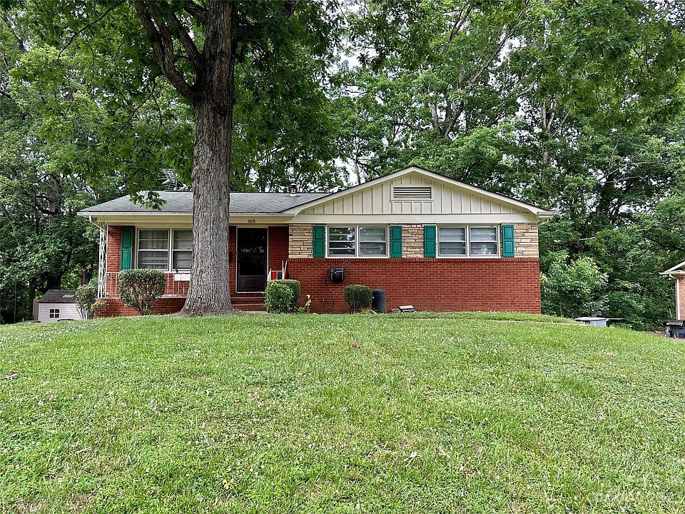 1st image of 7619 Briardale Dr