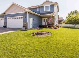308 S Red Willow Ave, Sioux Falls, SD 57110
