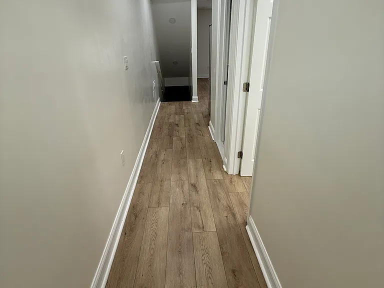 2720 E Biddle St — Photo 18